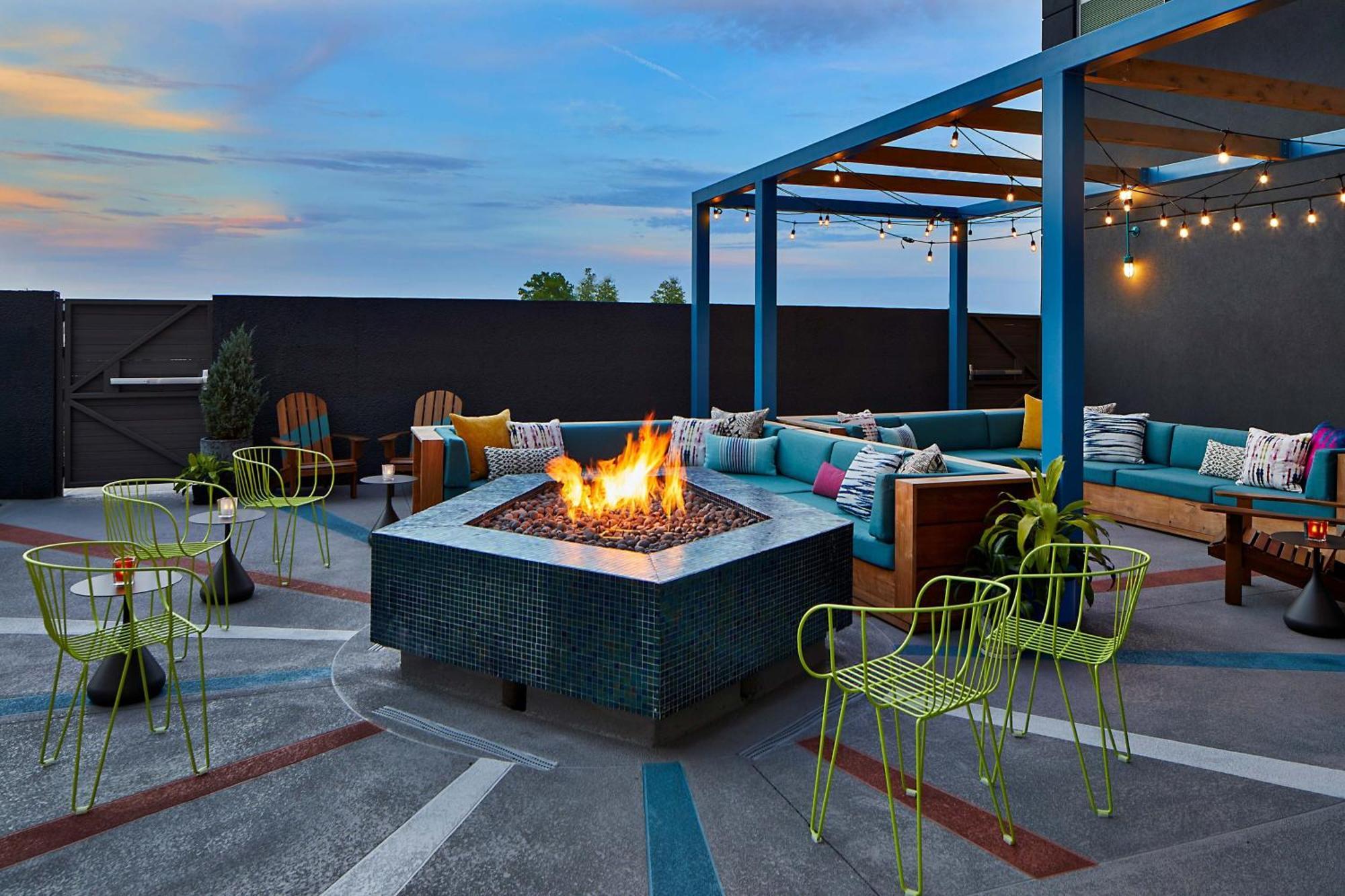 Aloft Chattanooga Hamilton Place Extérieur photo